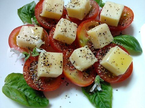 生バジルと自家製ミニトマトの前菜♪